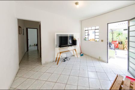 Sala de casa à venda com 3 quartos, 430m² em Carlos Prates, Belo Horizonte