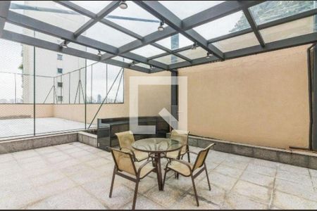 Apartamento para alugar com 3 quartos, 205m² em Higienópolis, São Paulo