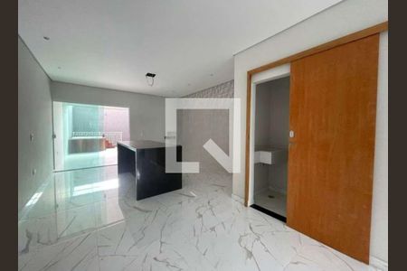 Casa para alugar com 2 quartos, 220m² em Vila Carrão, São Paulo