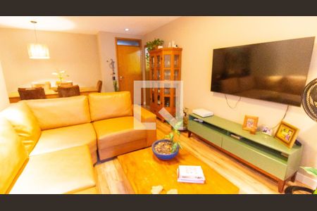 Sala de apartamento para alugar com 3 quartos, 120m² em Santa Rosa, Niterói