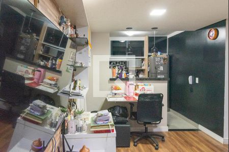 Sala de apartamento à venda com 2 quartos, 42m² em Jardim Bom Sucesso, Campinas