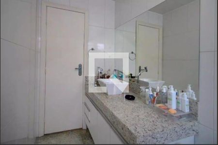 Apartamento à venda com 4 quartos, 219m² em Coracao de Jesus, Belo Horizonte