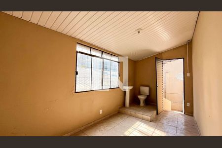 Casa à venda com 5 quartos, 185m² em Santo Antônio, Belo Horizonte