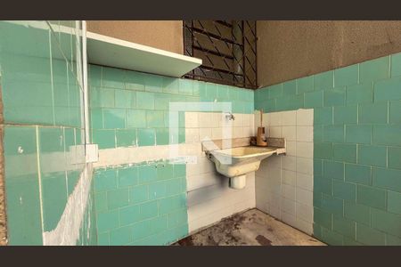 Casa à venda com 5 quartos, 185m² em Santo Antônio, Belo Horizonte