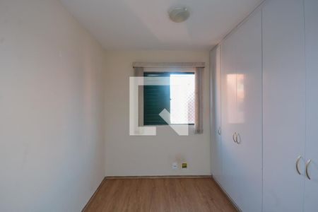 Quarto 1 de apartamento para alugar com 3 quartos, 68m² em Cidade Ademar, São Paulo