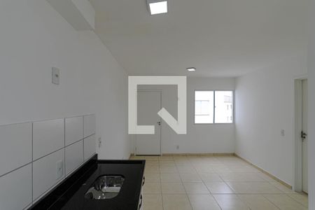 Cozinha de apartamento para alugar com 2 quartos, 48m² em Vila Brasileira, Mogi das Cruzes