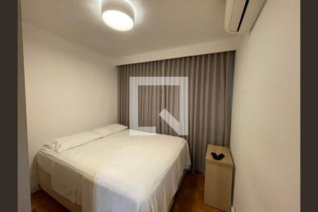 Apartamento à venda com 2 quartos, 70m² em Vila Cordeiro, São Paulo