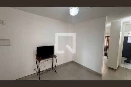 Sala de apartamento à venda com 2 quartos, 44m² em Jardim do Lago Continuacao, Campinas