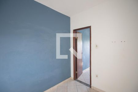 Sala de casa para alugar com 1 quarto, 43m² em Colubandê, São Gonçalo