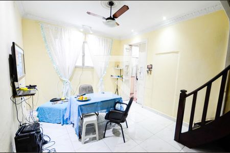 Sala de casa à venda com 3 quartos, 280m² em Praça da Bandeira, Rio de Janeiro