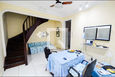 Sala de casa à venda com 3 quartos, 280m² em Praça da Bandeira, Rio de Janeiro