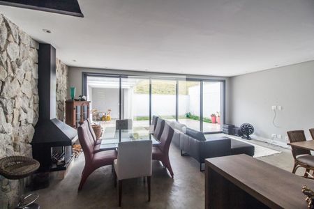 Sala de TV de apartamento para alugar com 3 quartos, 200m² em Tamboré, Santana de Parnaíba