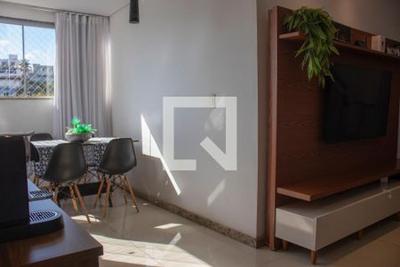 Sala de apartamento à venda com 3 quartos, 150m² em Cachoeirinha, Belo Horizonte