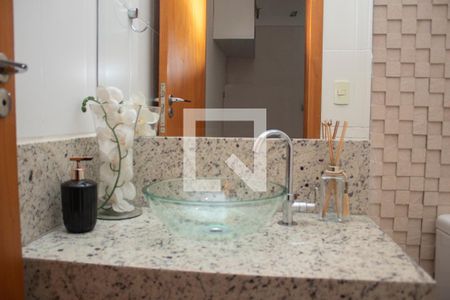 Lavabo de apartamento à venda com 3 quartos, 150m² em Cachoeirinha, Belo Horizonte