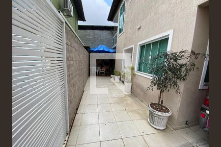 Quintal de casa à venda com 3 quartos, 220m² em Freguesia (jacarepaguá), Rio de Janeiro