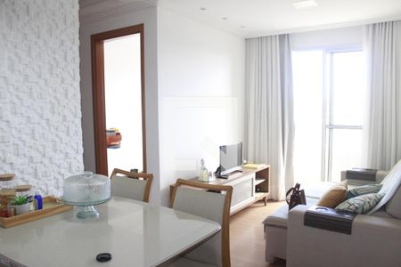 Sala de apartamento para alugar com 2 quartos, 42m² em Pernambués, Salvador