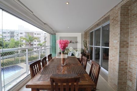 Varanda de apartamento para alugar com 3 quartos, 159m² em Parque Enseada, Guarujá