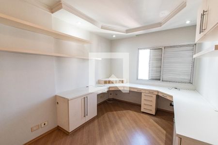Quarto 1 de apartamento para alugar com 3 quartos, 199m² em Vila Mariana, São Paulo