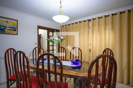 Sala de casa à venda com 3 quartos, 198m² em Jardim Remanso, Diadema