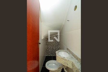 Lavabo de casa à venda com 3 quartos, 111m² em Vila Sabrina, São Paulo