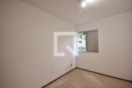 Quarto 1 de apartamento à venda com 2 quartos, 49m² em Chácara Agrindus, Taboão da Serra