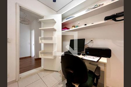 Escritório de apartamento à venda com 3 quartos, 130m² em Jardim Belo Horizonte, Campinas