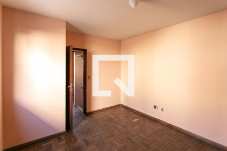 Casa à venda com 8 quartos, 180m² em Lagoinha, Belo Horizonte