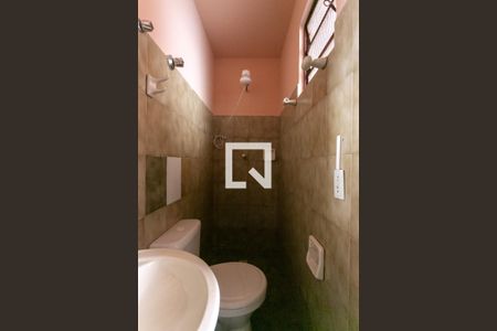 Casa à venda com 8 quartos, 180m² em Lagoinha, Belo Horizonte