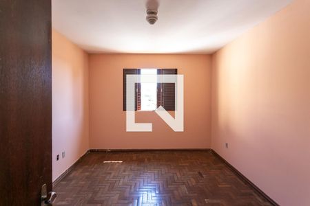 Casa à venda com 8 quartos, 180m² em Lagoinha, Belo Horizonte