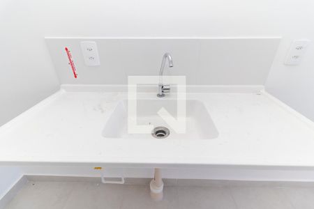 Sala/Cozinha de apartamento para alugar com 2 quartos, 33m² em Fazenda Aricanduva, São Paulo