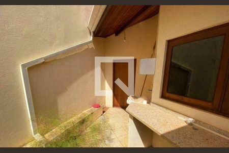 Casa à venda com 4 quartos, 217m² em Parque das Universidades, Campinas