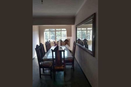 Casa à venda com 4 quartos, 335m² em Guarani, Campinas