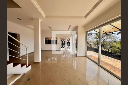 Sala de casa de condomínio à venda com 4 quartos, 356m² em Conjunto Habitacional Vila Santana (Sousas), Campinas