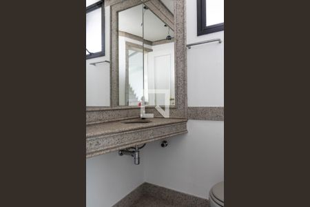 Lavabo de apartamento para alugar com 3 quartos, 388m² em Belvedere, Belo Horizonte