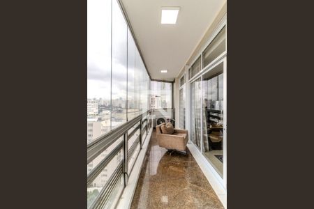 Varanda de apartamento à venda com 4 quartos, 600m² em Santa Cecilia, São Paulo