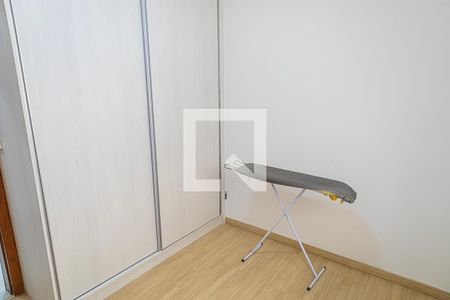 Quarto 1 de apartamento para alugar com 3 quartos, 201m² em Itapoã, Belo Horizonte