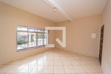 Sala de casa para alugar com 3 quartos, 110m² em Vila Domitila, São Paulo