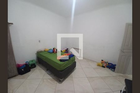 Quarto 1 de casa para alugar com 2 quartos, 60m² em Parque Bitaru, São Vicente