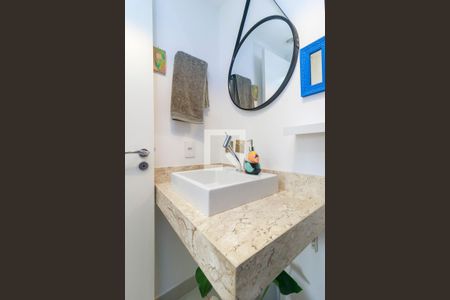 Lavabo de apartamento à venda com 2 quartos, 71m² em Jardim Caravelas, São Paulo