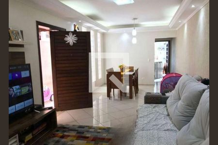 Sala de casa para alugar com 3 quartos, 240m² em Jardim Ester, São Paulo