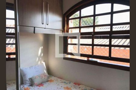 Quarto de casa para alugar com 3 quartos, 240m² em Jardim Ester, São Paulo