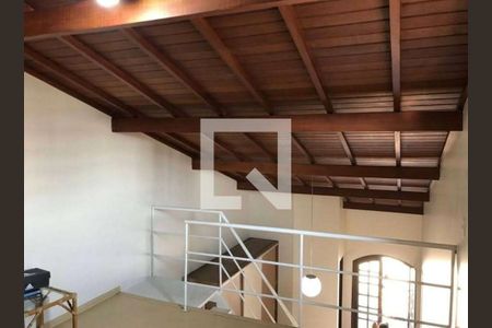 Corredor de casa para alugar com 3 quartos, 240m² em Jardim Ester, São Paulo