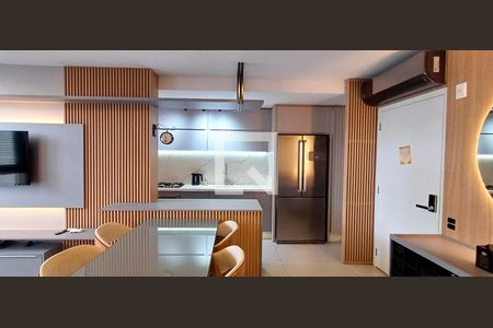 Sala de apartamento para alugar com 2 quartos, 70m² em Balneario, Florianópolis