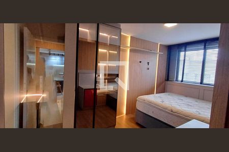 Suíte de apartamento para alugar com 2 quartos, 70m² em Balneario, Florianópolis