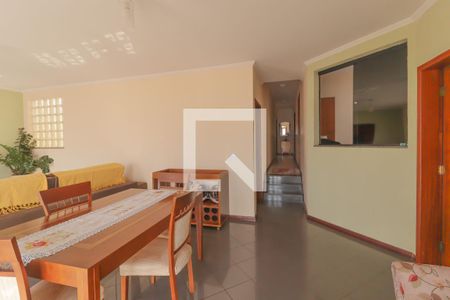 Sala de casa à venda com 4 quartos, 359m² em Parque da Represa, Jundiaí