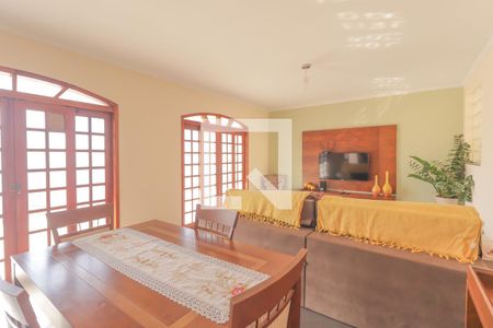 Sala de casa à venda com 4 quartos, 359m² em Parque da Represa, Jundiaí