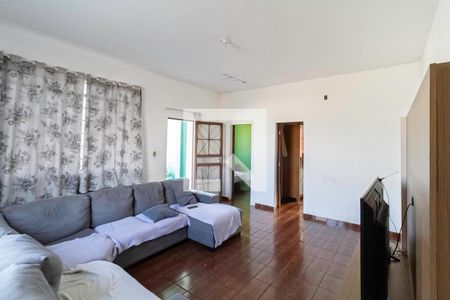 Sala de casa para alugar com 3 quartos, 1068m² em Glória, Belo Horizonte