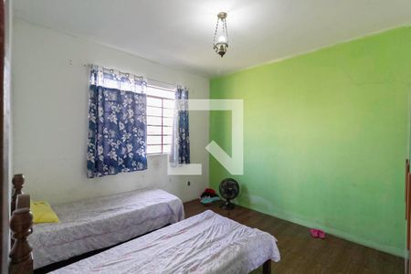 Quarto 1 de casa para alugar com 3 quartos, 1068m² em Glória, Belo Horizonte