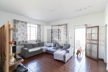 Sala de casa para alugar com 3 quartos, 1068m² em Glória, Belo Horizonte