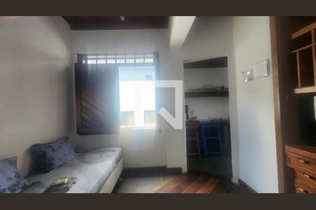 Sala de kitnet/studio para alugar com 2 quartos, 34m² em Ondina, Salvador